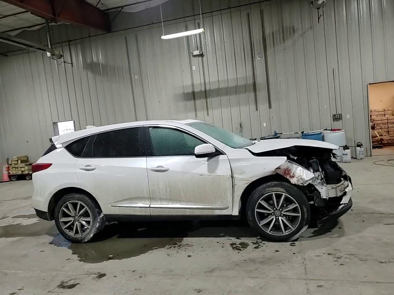 Фото: 5J8TC2H50ML033229