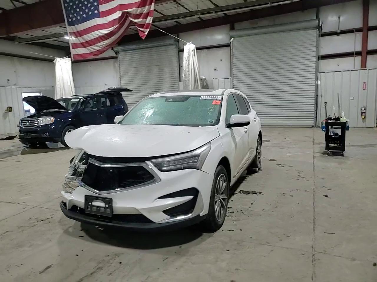 Фото: 5J8TC2H50ML033229