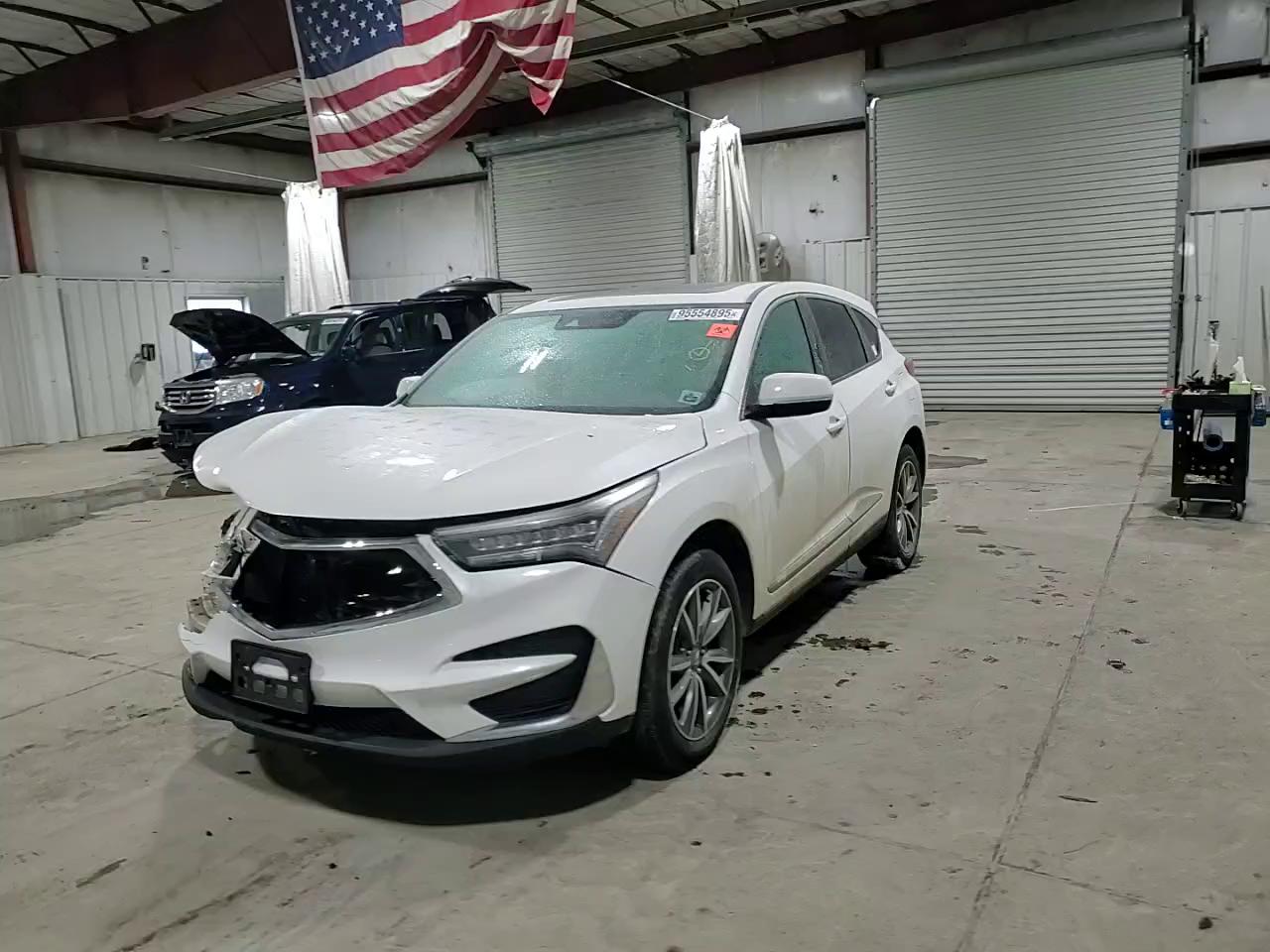 Фото: 5J8TC2H50ML033229