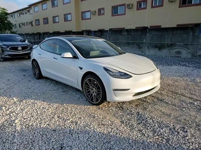 2022 Tesla Model 3 VIN: 5YJ3E1EB2NF260455 Lot: 95322905
