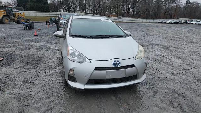 2013 Toyota Prius C VIN: JTDKDTB38D1549130 Lot: 93515815
