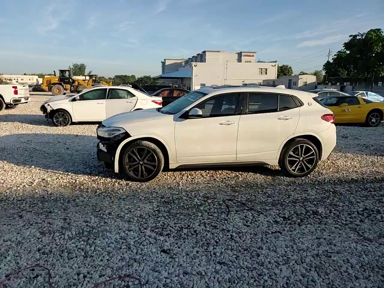 Фото: WBXYH9C04P5V31617