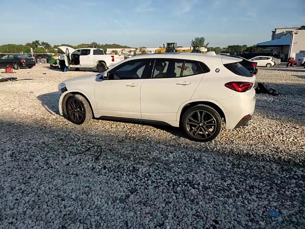 Фото: WBXYH9C04P5V31617