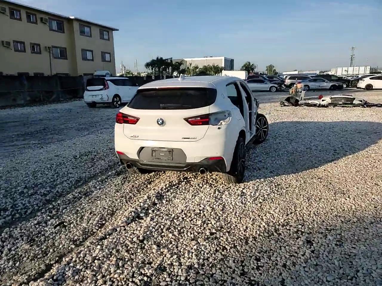 Фото: WBXYH9C04P5V31617