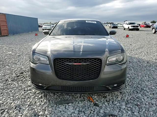 2023 Chrysler 300 S VIN: 2C3CCABG7PH637241 Lot: 96370075