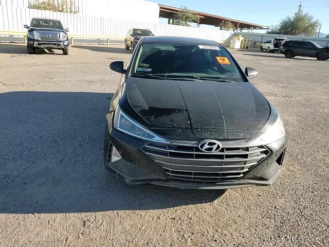 2019 Hyundai Elantra Se VIN: 5NPD74LF8KH439439 Lot: 95108625