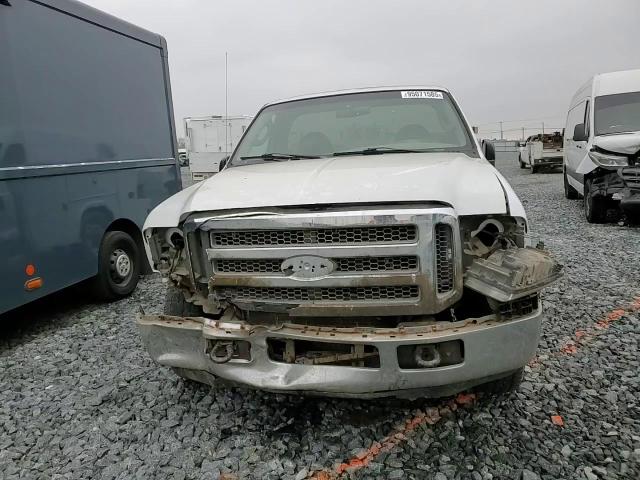 2005 Ford F250 Super Duty VIN: 1FTSF20P25EA32748 Lot: 95071585