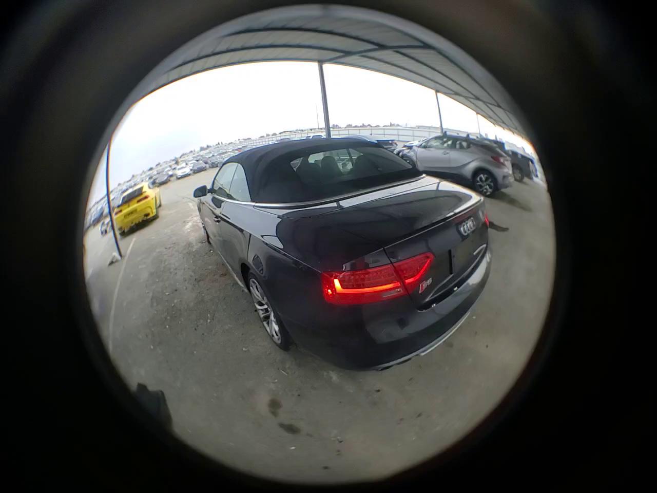 Фото: WAUCGAFHXDN010942