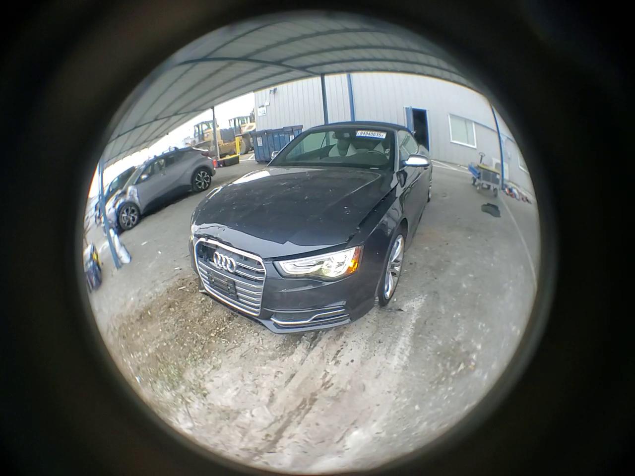 Фото: WAUCGAFHXDN010942