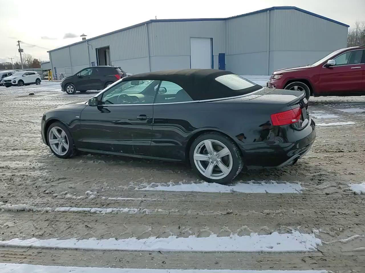 Фото: WAUM2AFH2GN005712