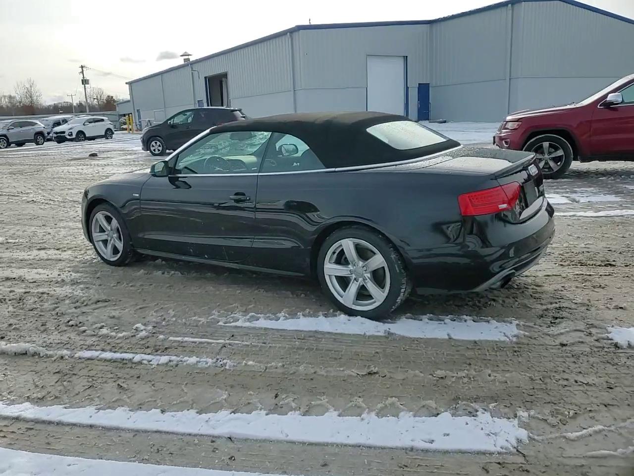 Фото: WAUM2AFH2GN005712