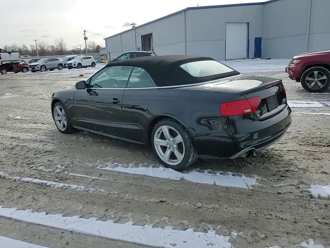 Фото: WAUM2AFH2GN005712