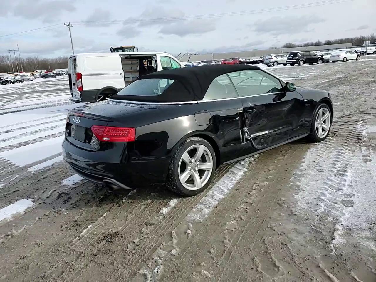 Фото: WAUM2AFH2GN005712