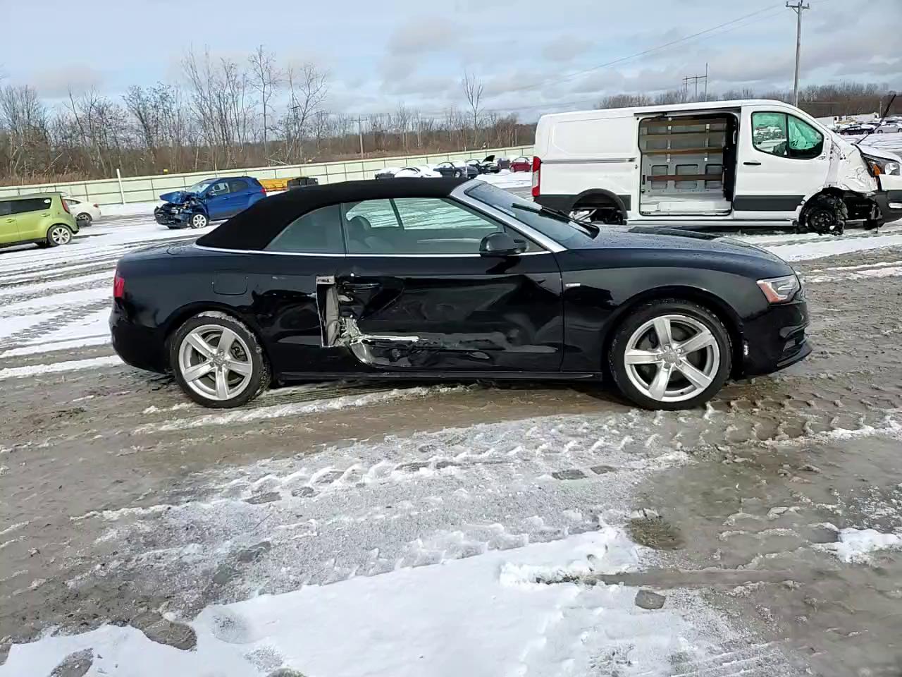 Фото: WAUM2AFH2GN005712