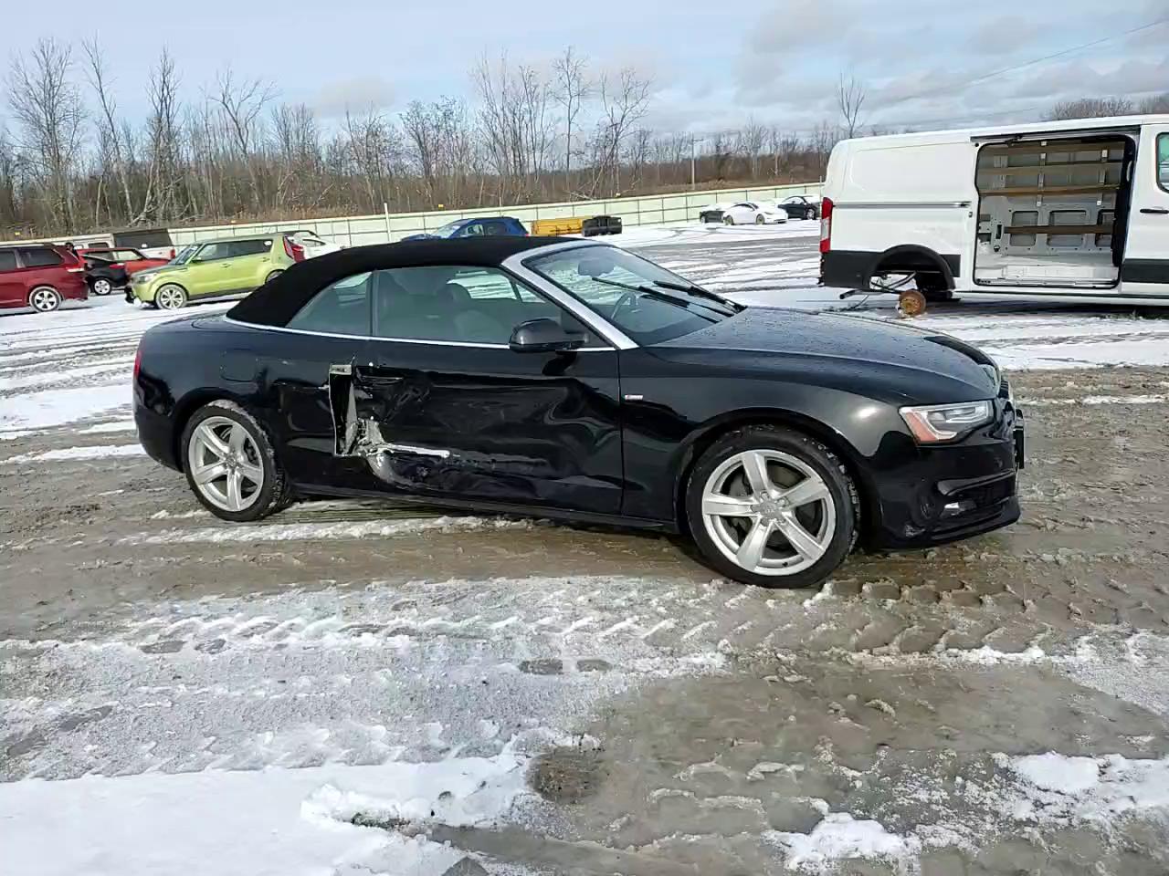 Фото: WAUM2AFH2GN005712