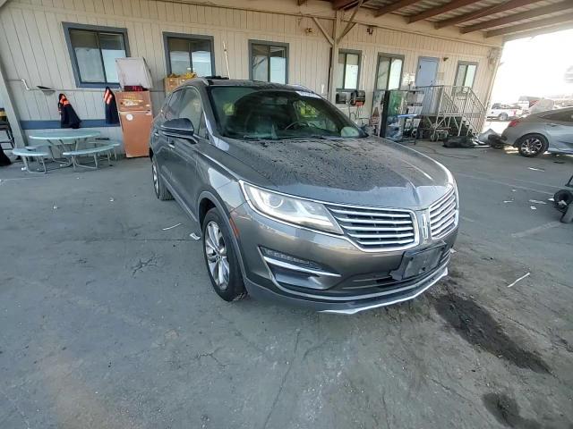2017 Lincoln Mkc Select VIN: 5LMCJ2C98HUL35701 Lot: 92764675