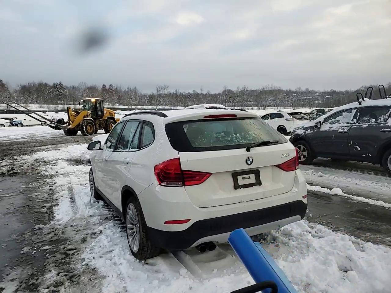 Фото: WBAVL1C50EVY18605