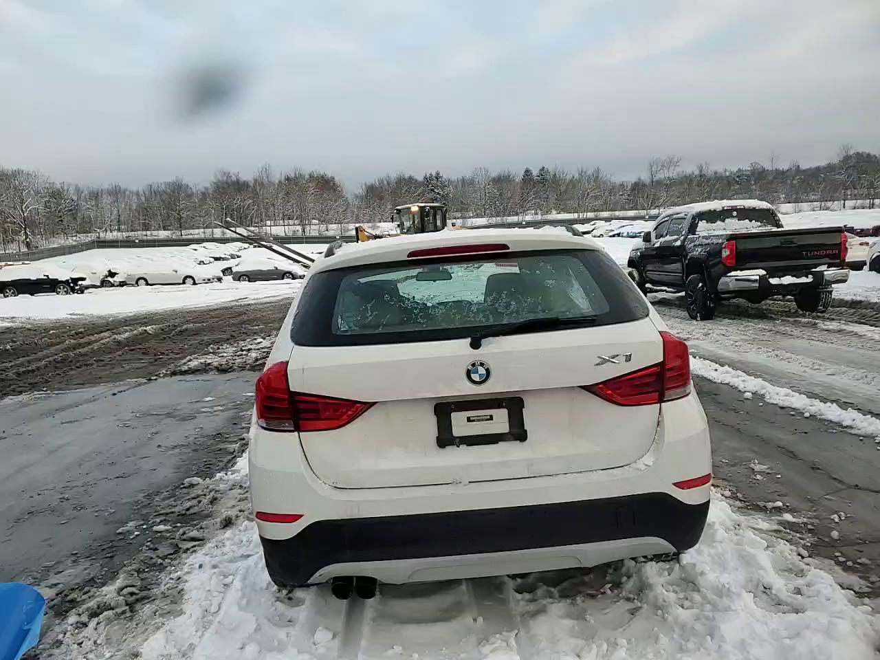 Фото: WBAVL1C50EVY18605