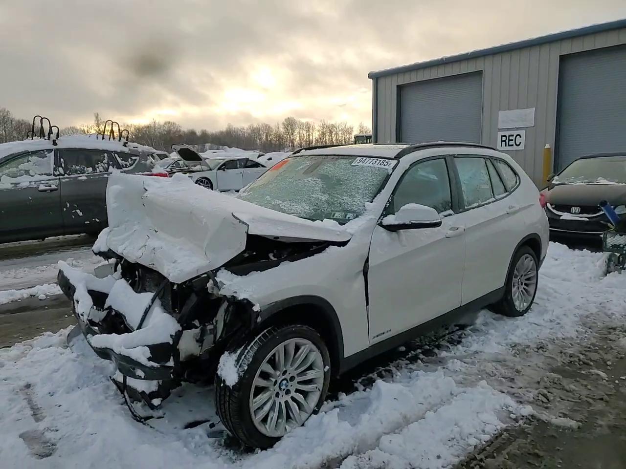 Фото: WBAVL1C50EVY18605