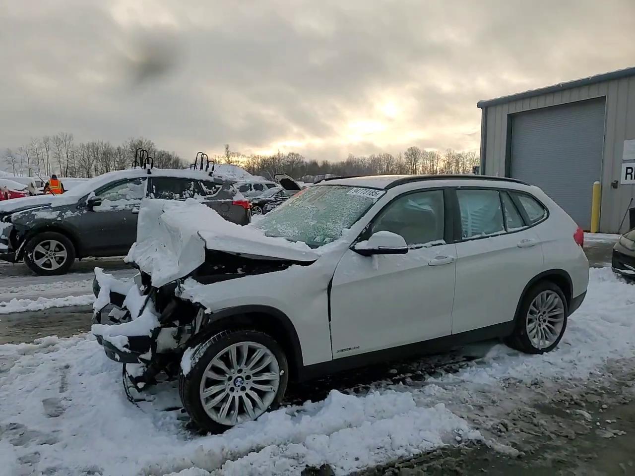 Фото: WBAVL1C50EVY18605