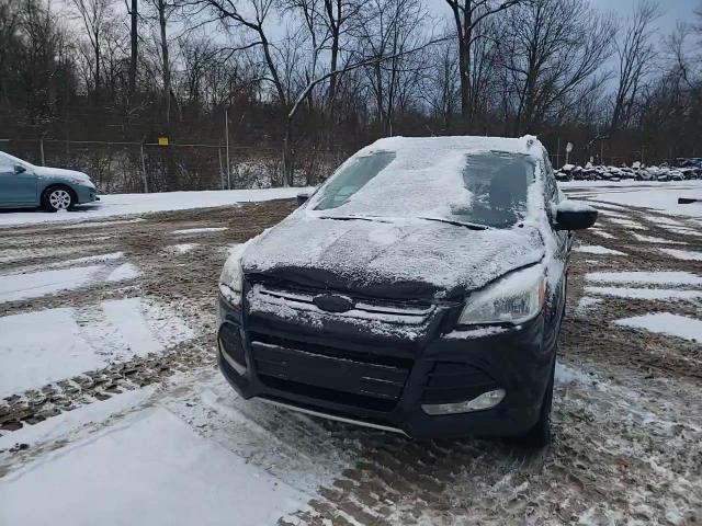 2016 Ford Escape Se VIN: 1FMCU9GX1GUA92405 Lot: 96694395