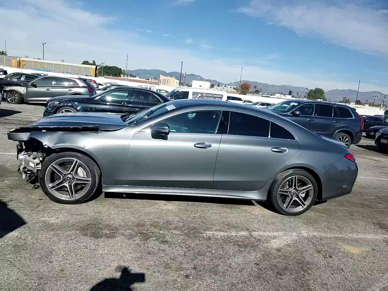 Фото: W1K2J5JB7MA094564