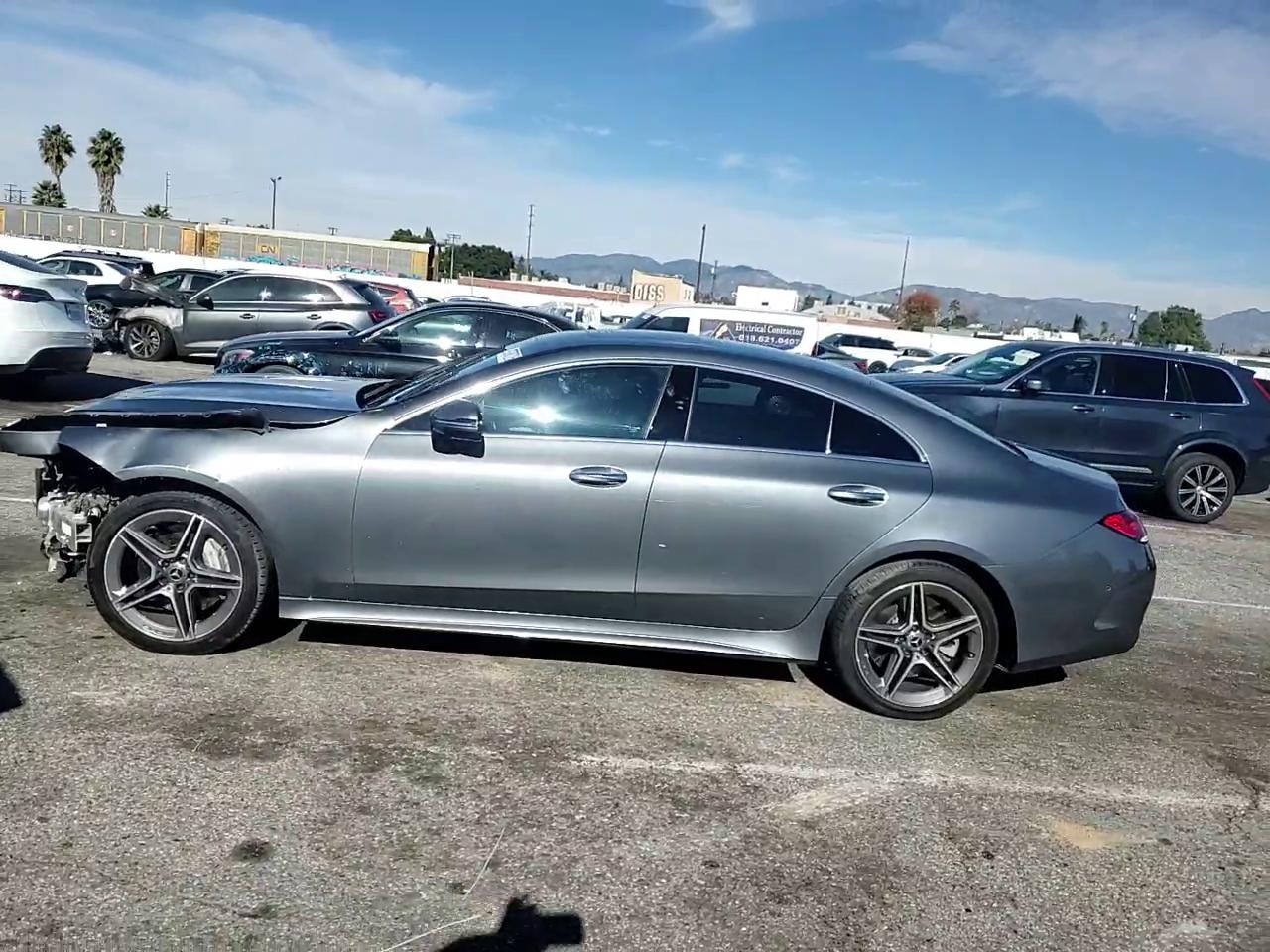 Фото: W1K2J5JB7MA094564