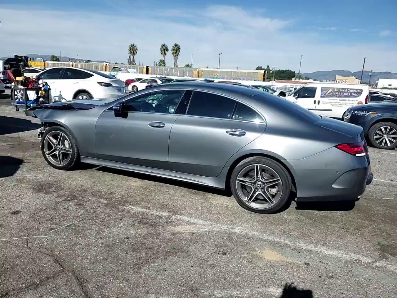 Фото: W1K2J5JB7MA094564