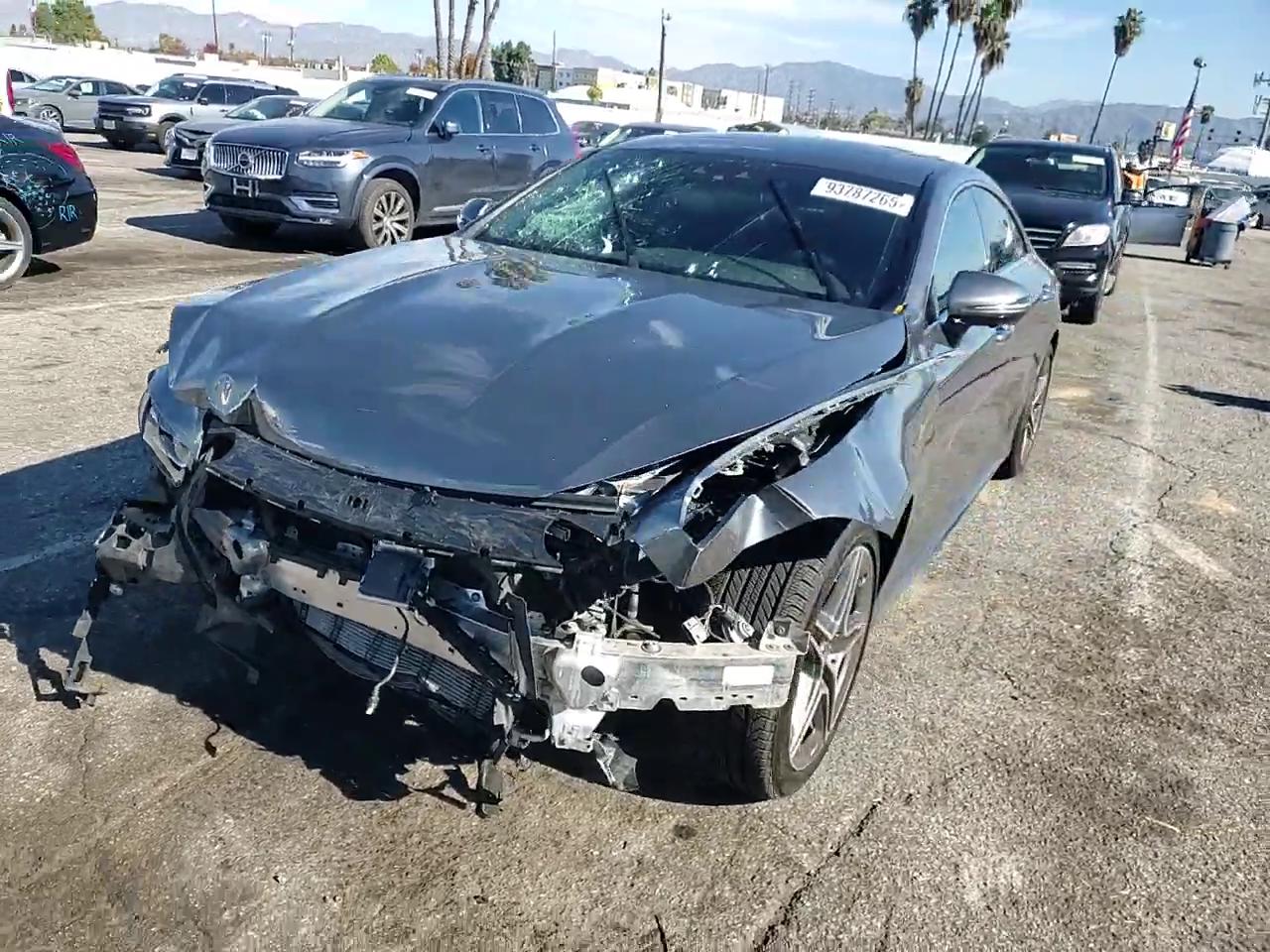 Фото: W1K2J5JB7MA094564