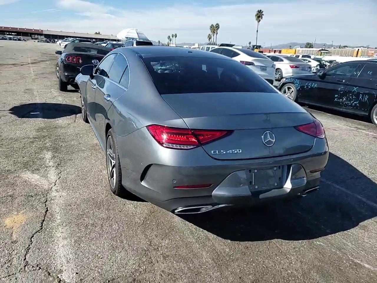 Фото: W1K2J5JB7MA094564