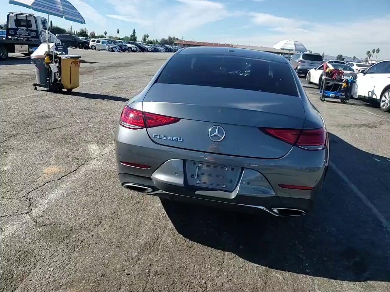 Фото: W1K2J5JB7MA094564