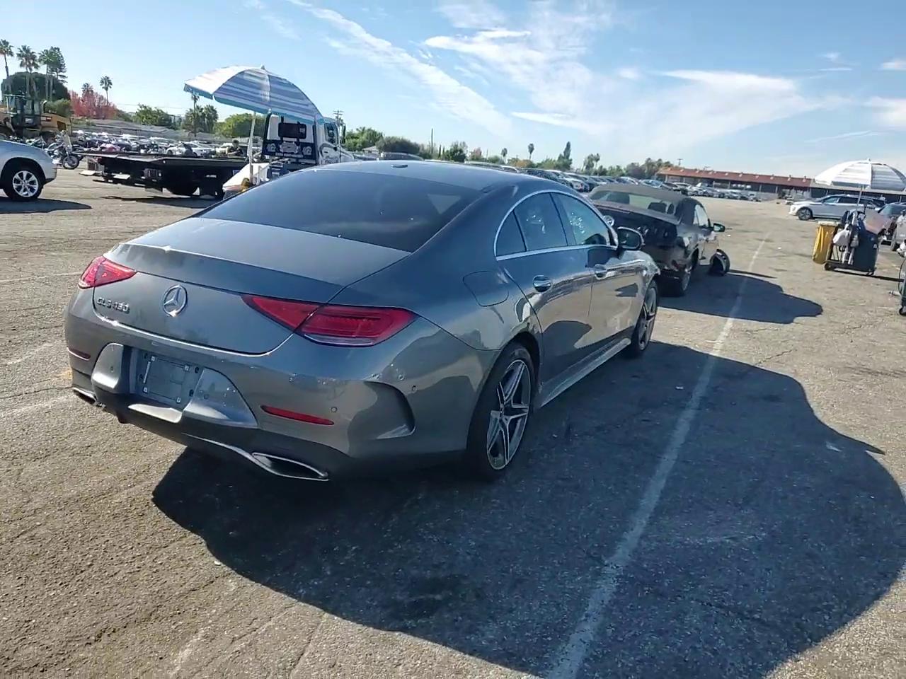 Фото: W1K2J5JB7MA094564