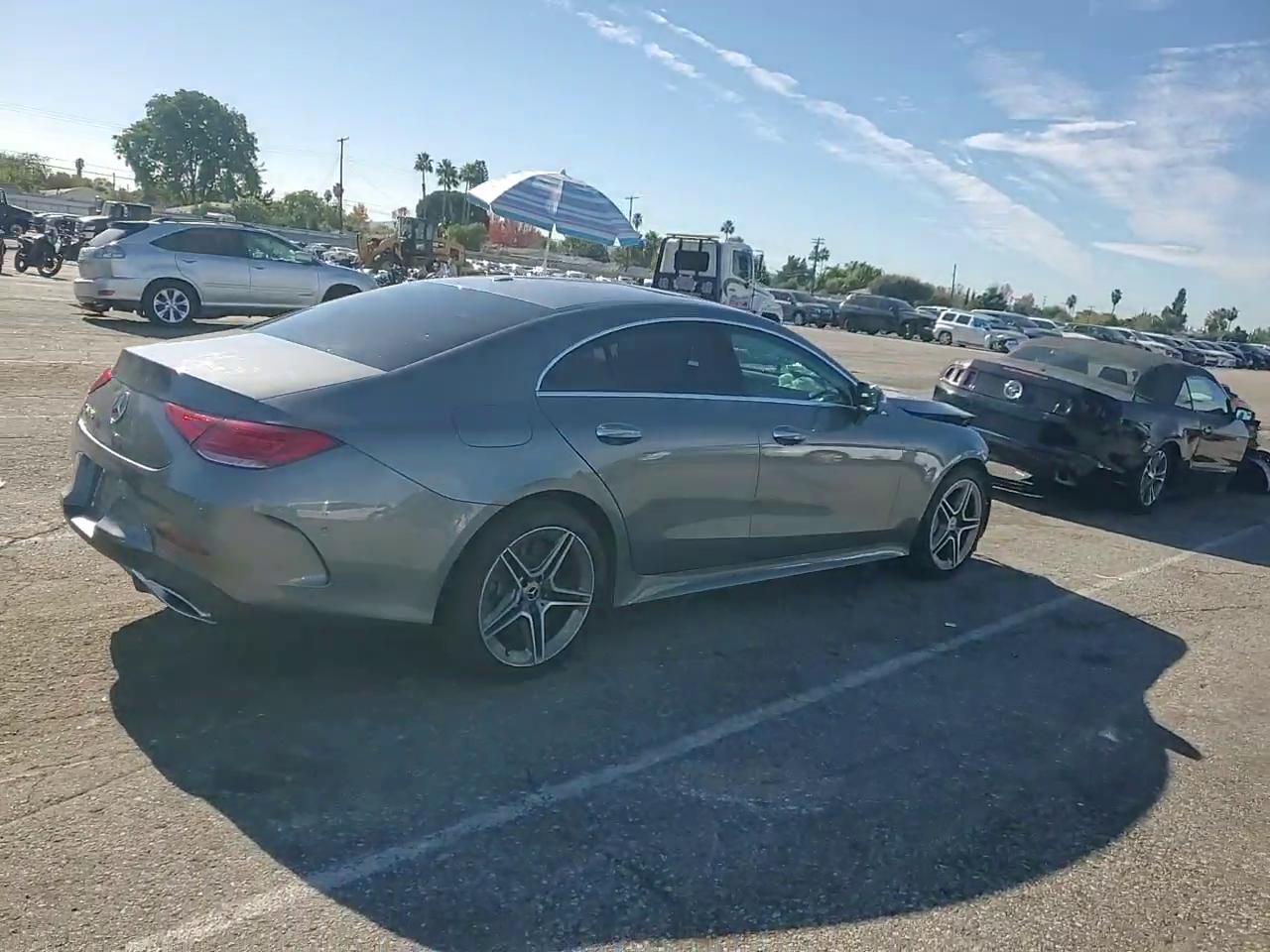 Фото: W1K2J5JB7MA094564