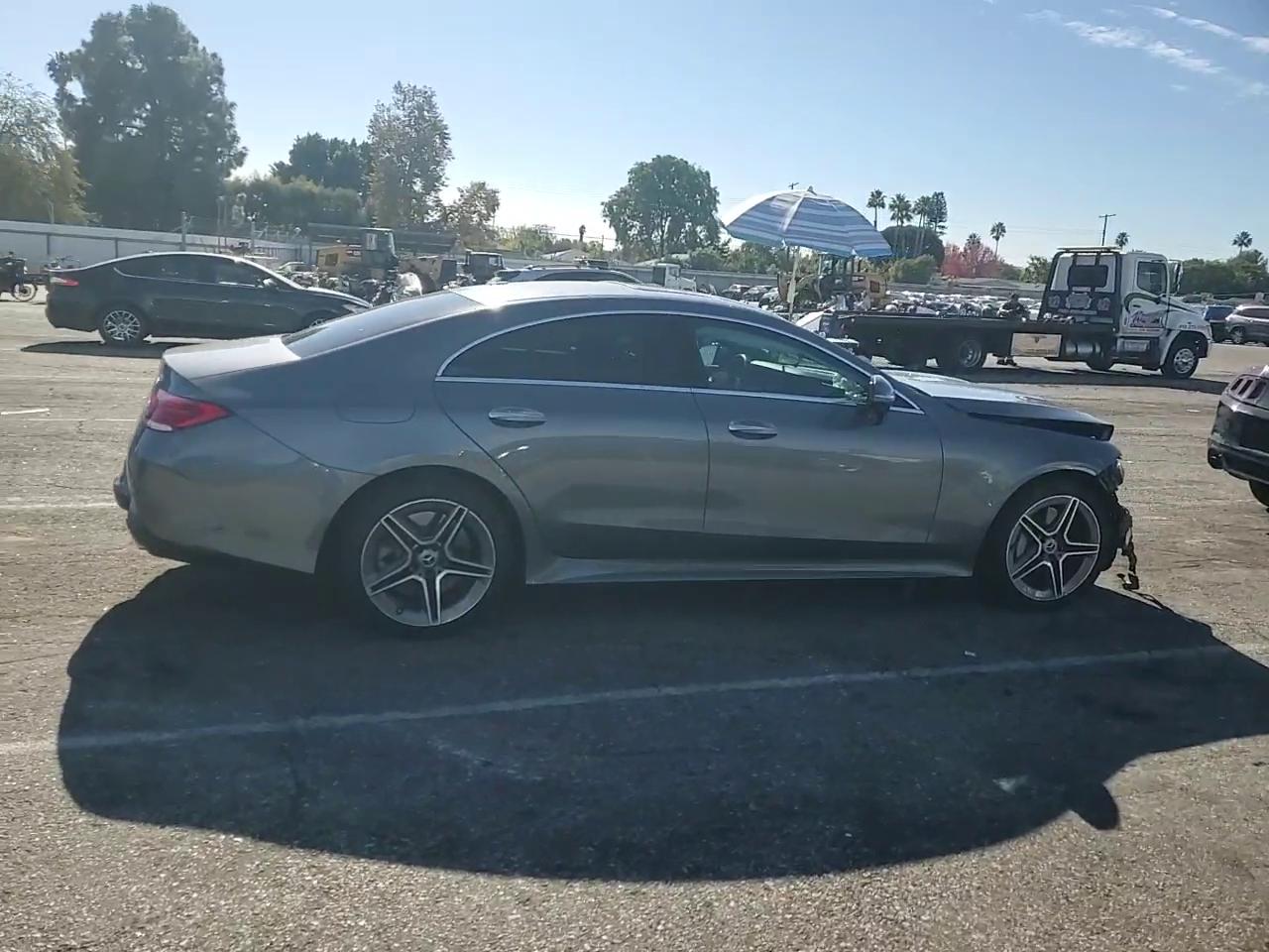 Фото: W1K2J5JB7MA094564