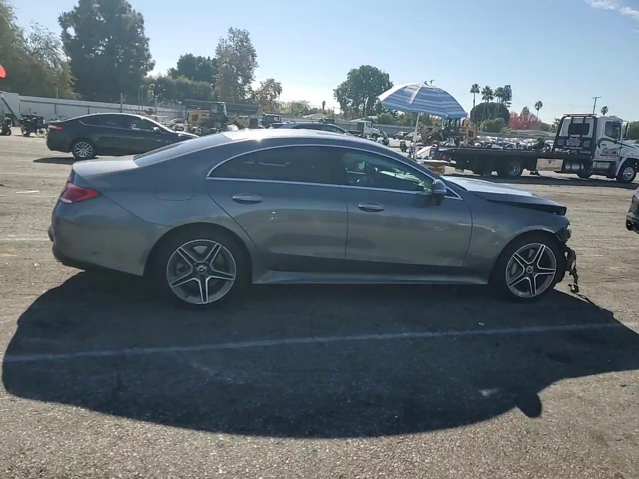 Фото: W1K2J5JB7MA094564