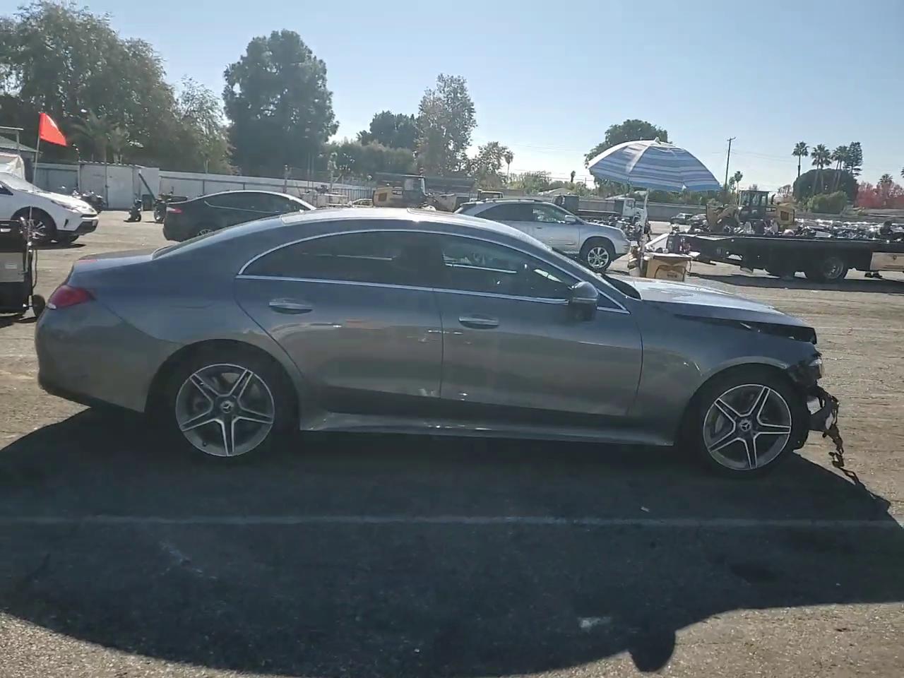 Фото: W1K2J5JB7MA094564