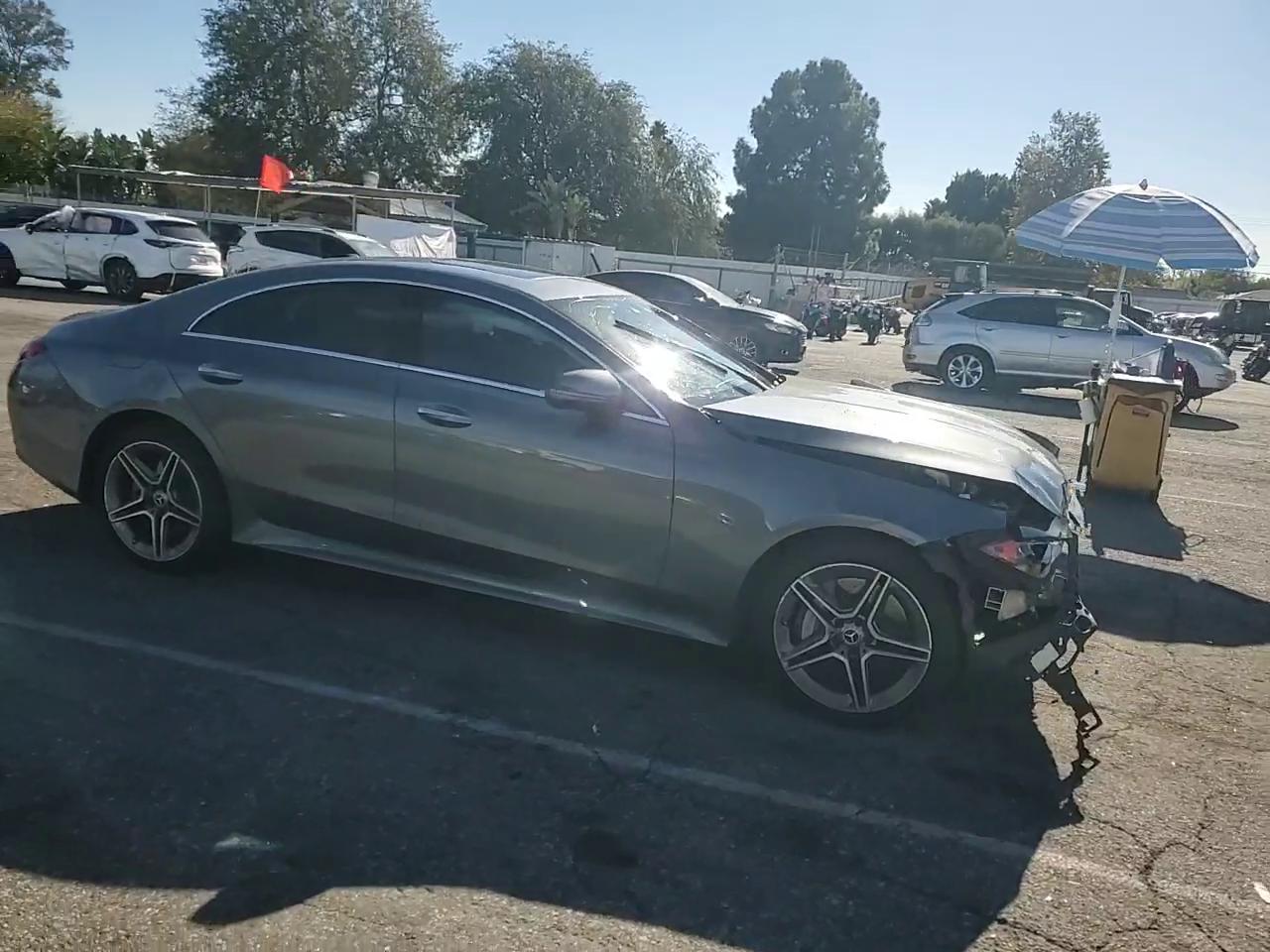 Фото: W1K2J5JB7MA094564