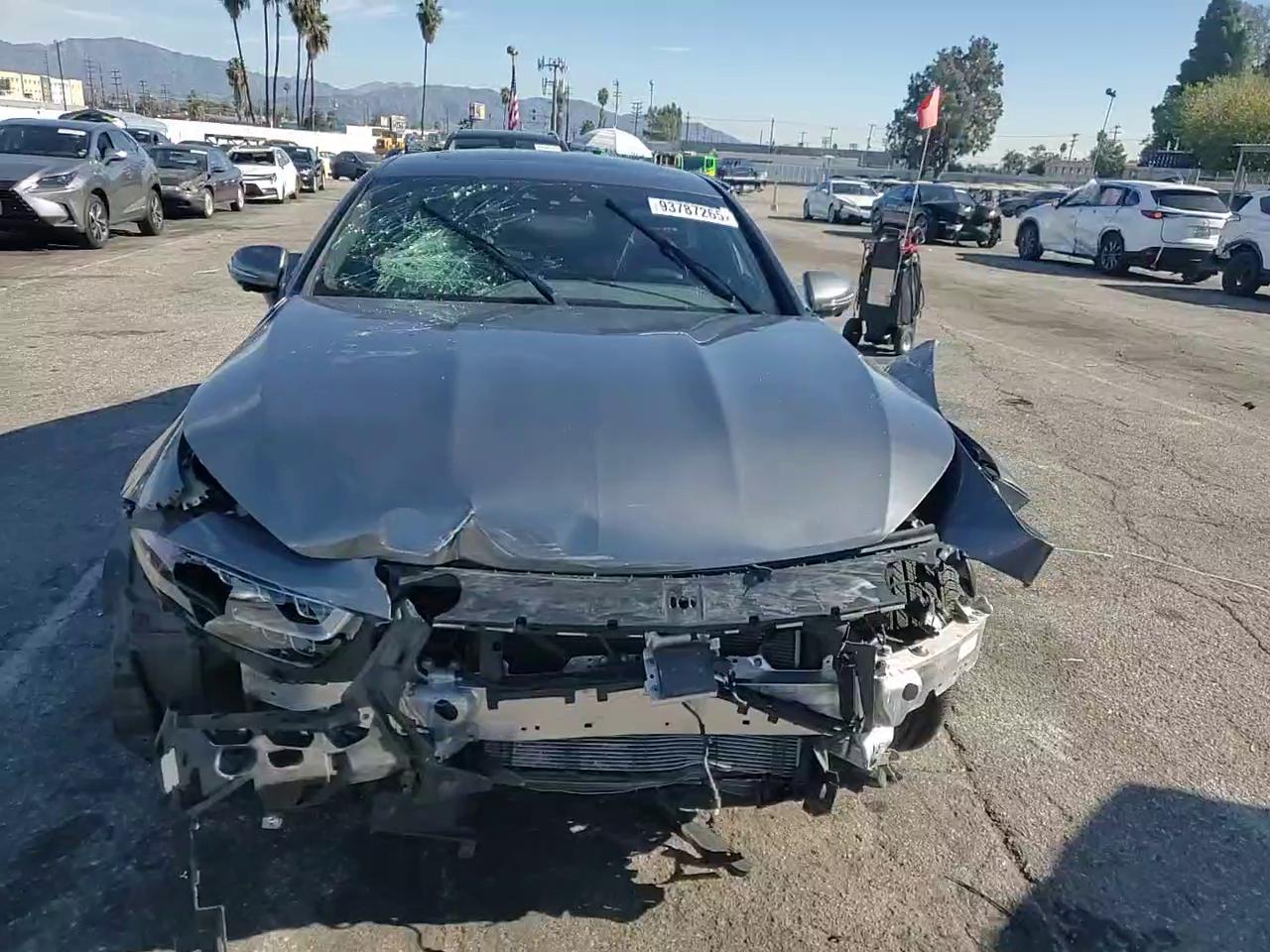 Фото: W1K2J5JB7MA094564