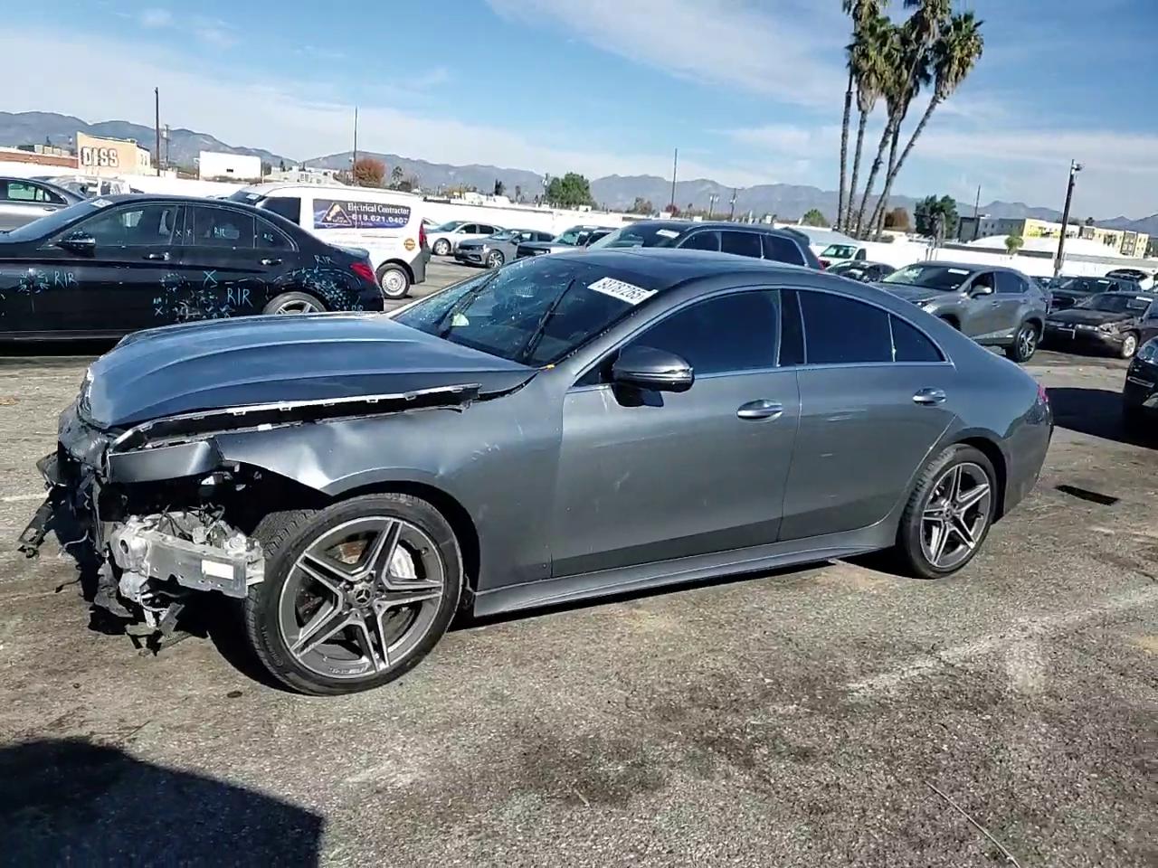 Фото: W1K2J5JB7MA094564