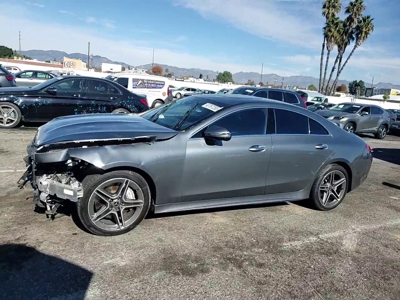 Фото: W1K2J5JB7MA094564