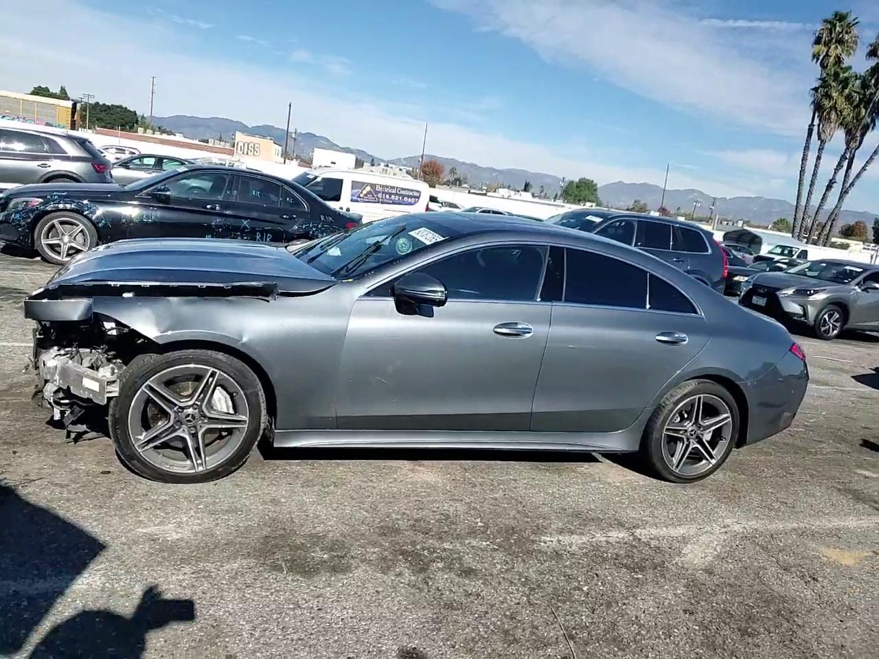 Фото: W1K2J5JB7MA094564