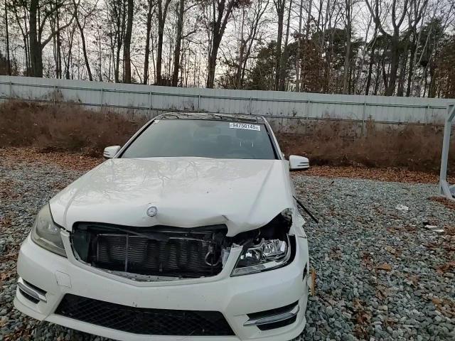 2013 Mercedes-Benz C 350 VIN: WDDGF5HB7DA755748 Lot: 94750145