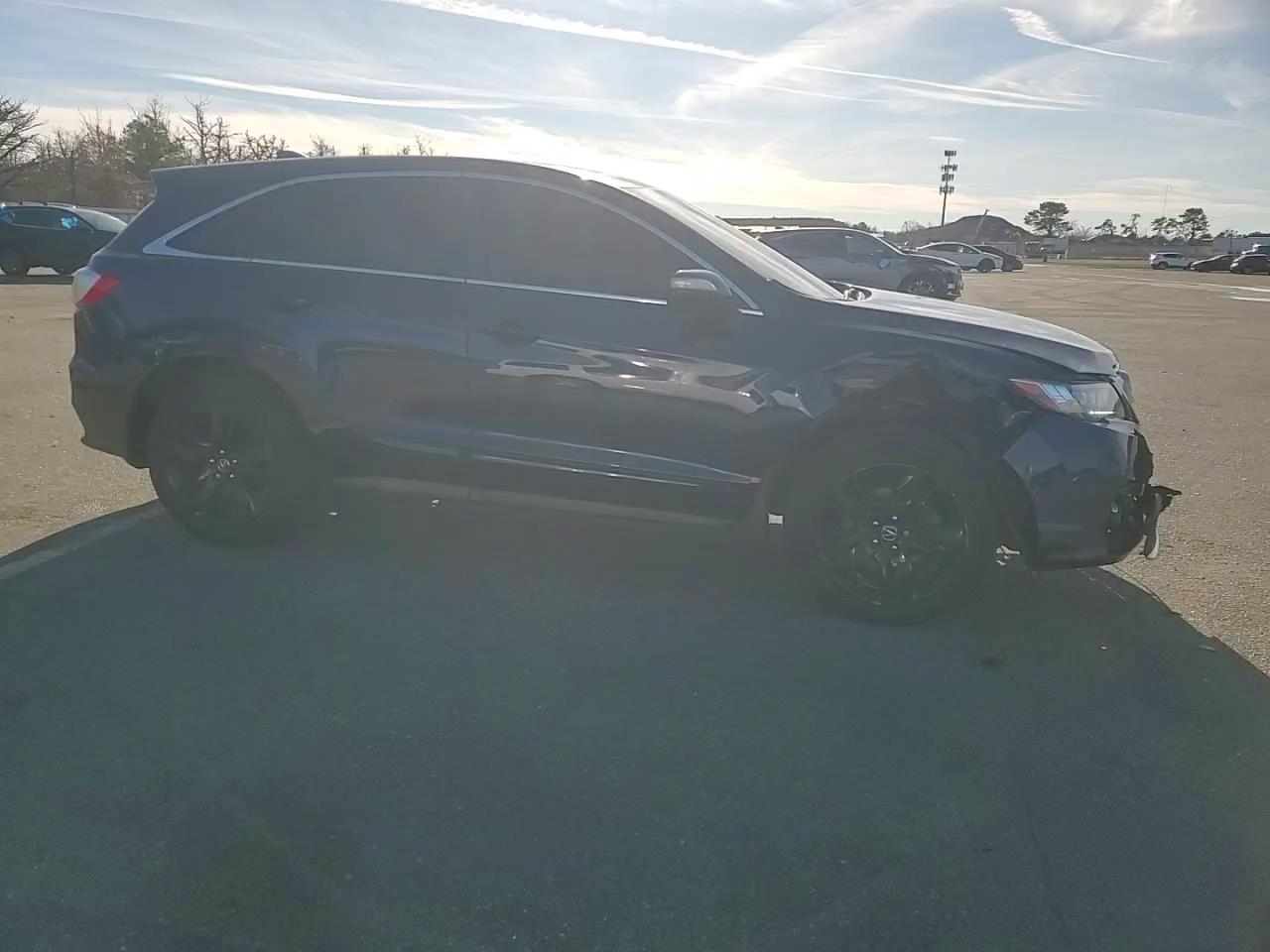 Фото: 5J8TB4H74GL011688