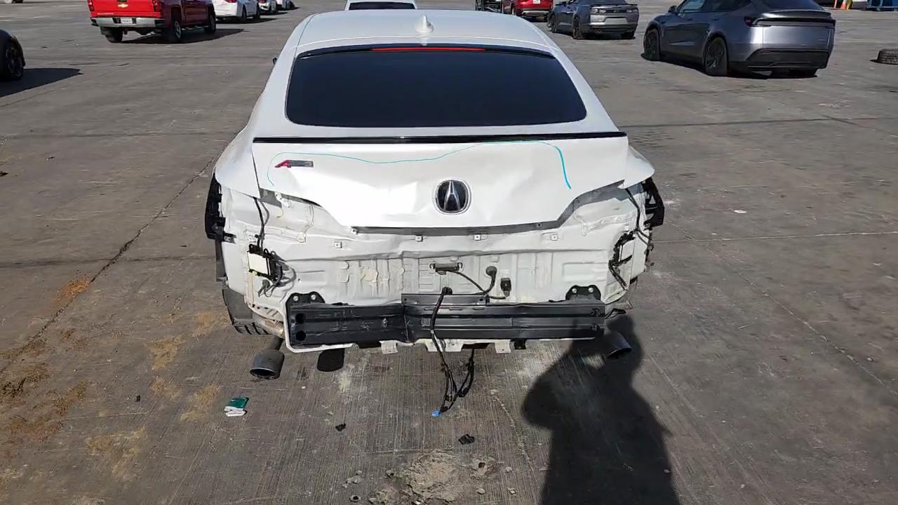 Фото: 19UDE4H35PA011350