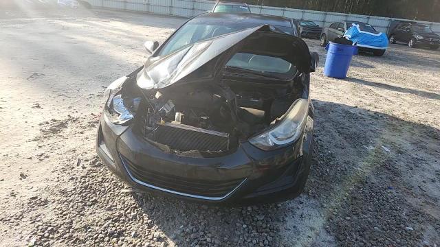 2016 Hyundai Elantra Se VIN: 5NPDH4AE7GH783083 Lot: 96426765