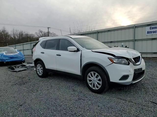 2016 Nissan Rogue S VIN: JN8AT2MV7GW138286 Lot: 95174395