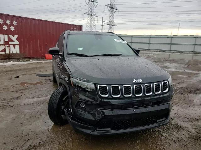 2025 Jeep Compass Latitude VIN: 3C4NJDBN2ST602407 Lot: 97656905