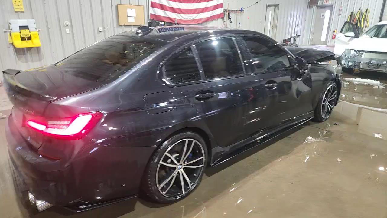 Фото: 3MW5U9J03N8C32289