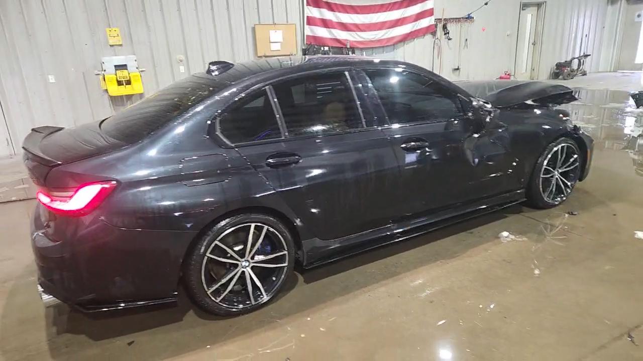 Фото: 3MW5U9J03N8C32289