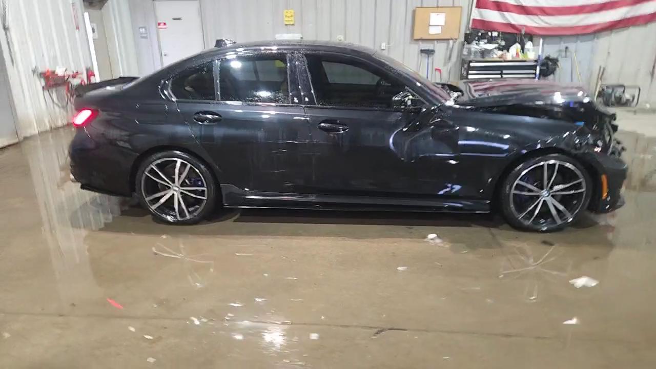 Фото: 3MW5U9J03N8C32289